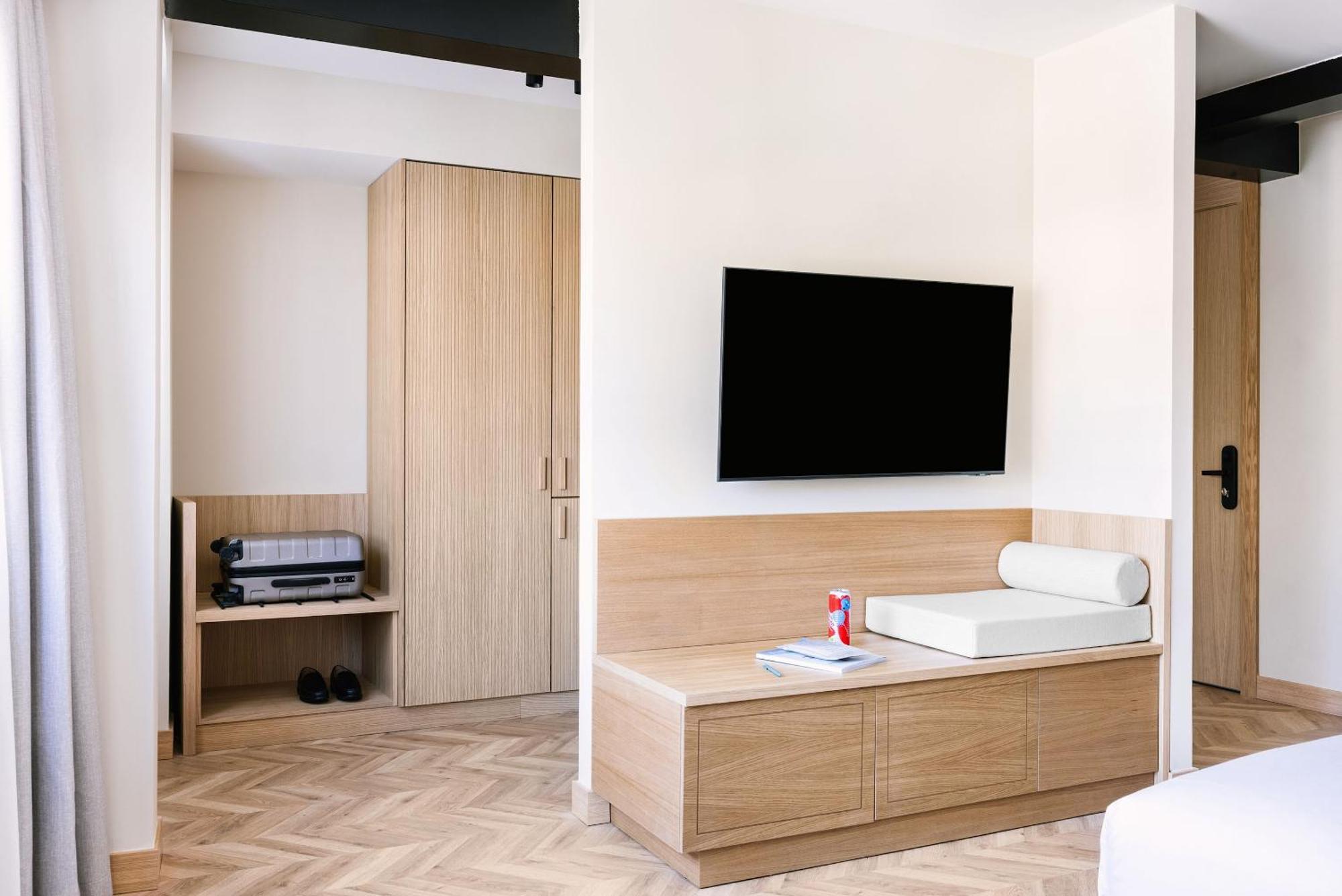 Sonder Sofia Aparthotel Madrid Exterior photo