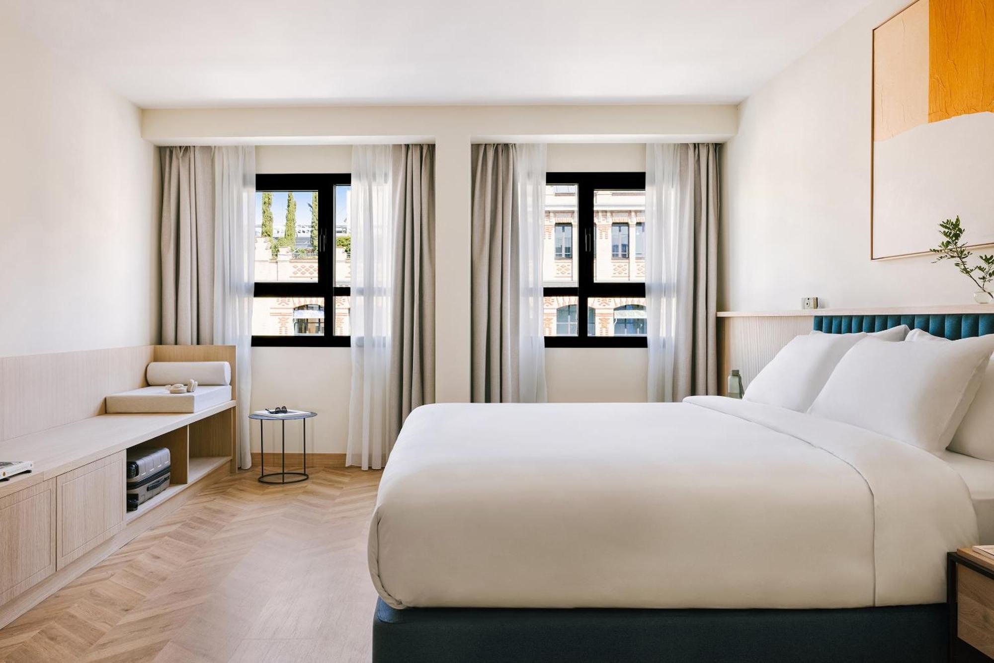 Sonder Sofia Aparthotel Madrid Exterior photo