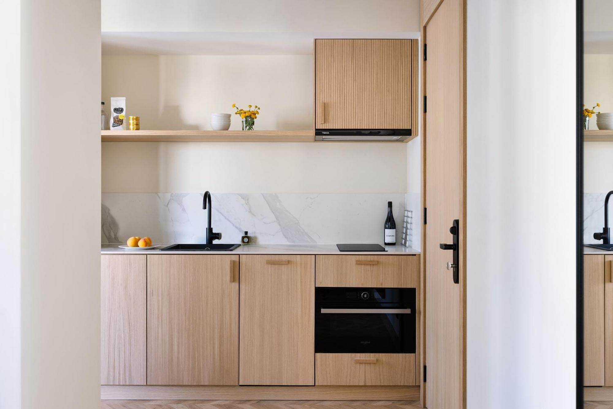 Sonder Sofia Aparthotel Madrid Room photo